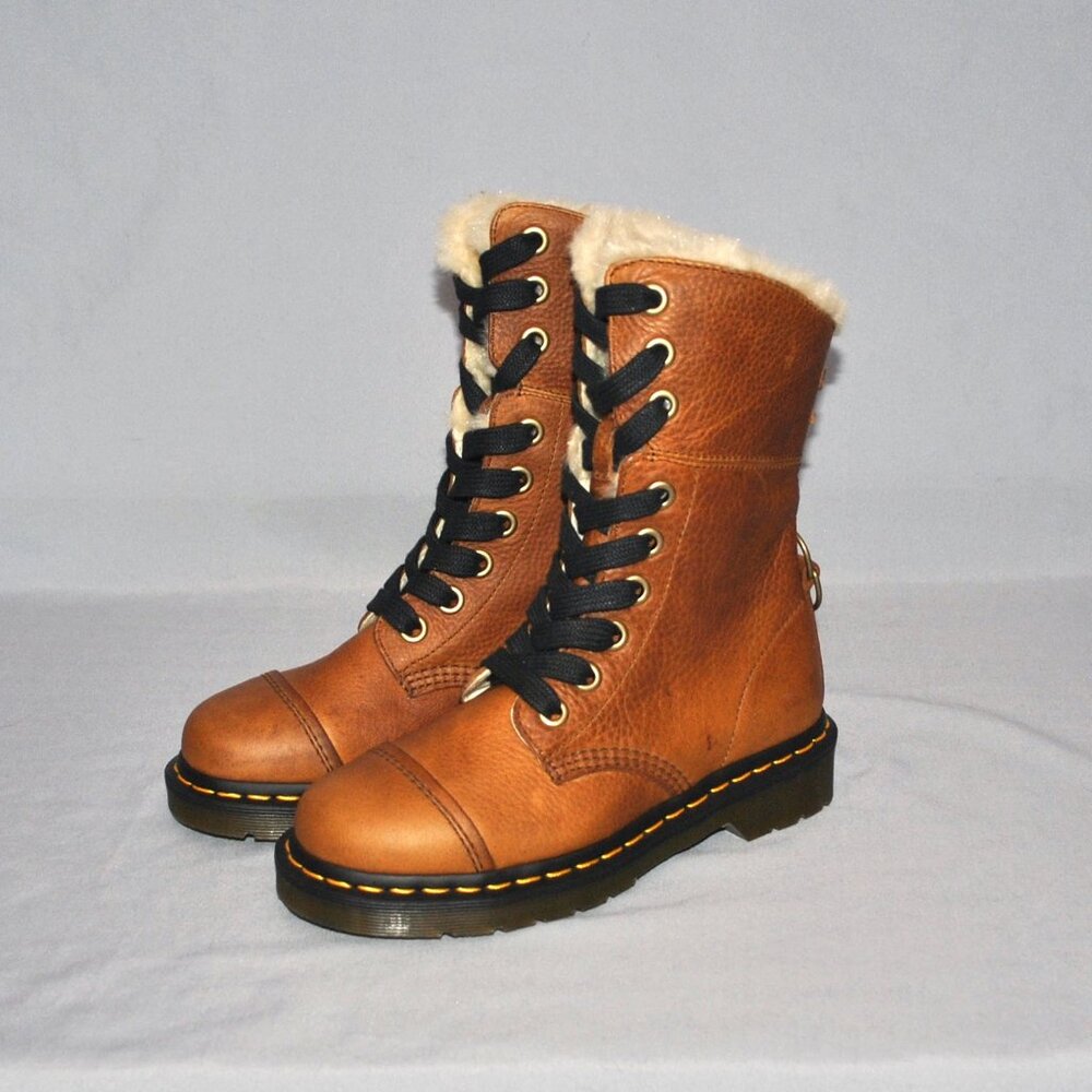 New Dr. Martens Women's Size 6 Aimilita Boots Tan Grizzly Faux Fur-Lined